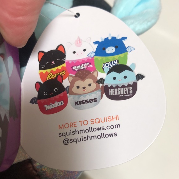 Hershey Halloween Patricia Count Dracula Vampire Squishmallow Plush Toy NWT - Picture 5 of 16